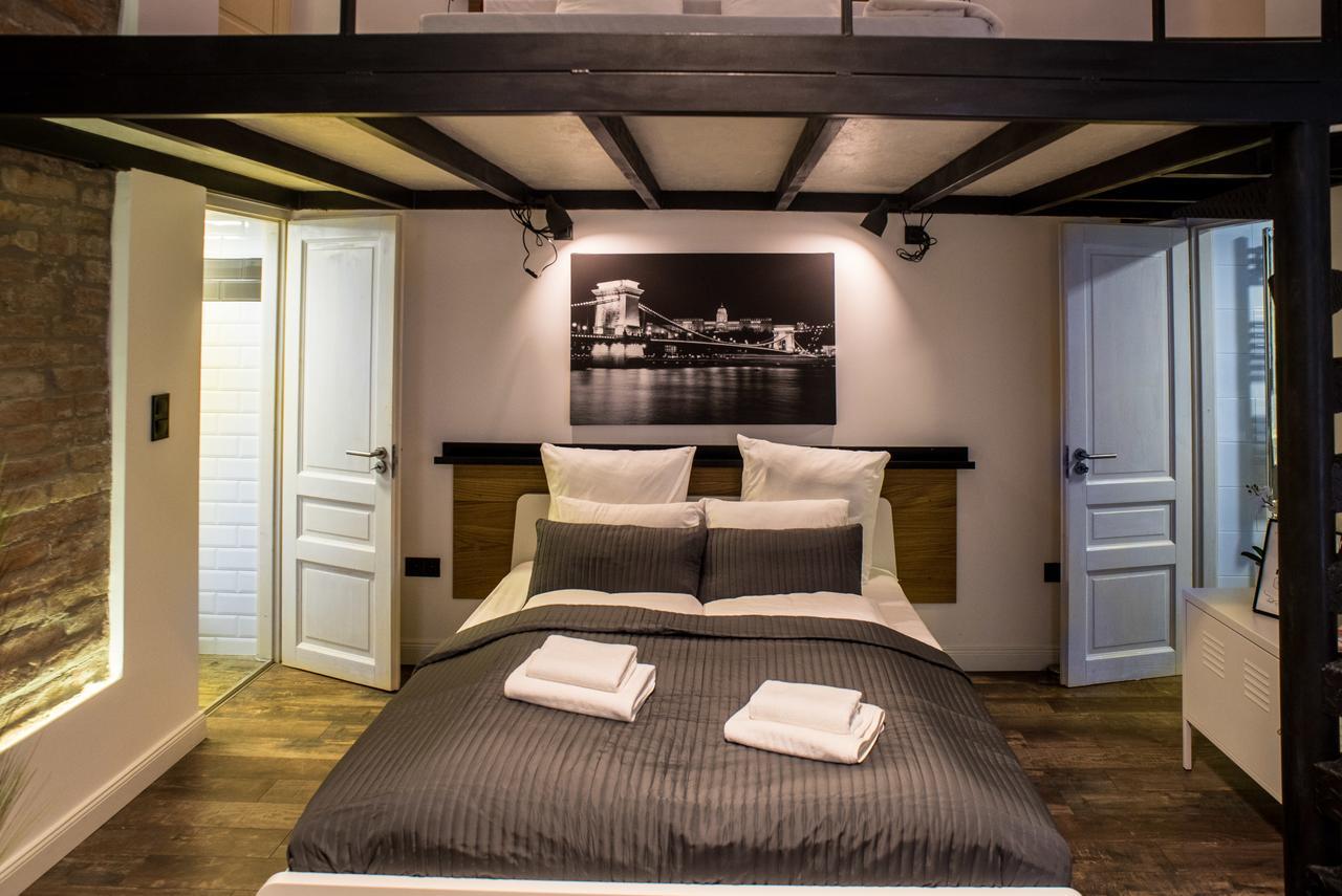 Very Stylish And Fresh In The Center Apartment Budapest